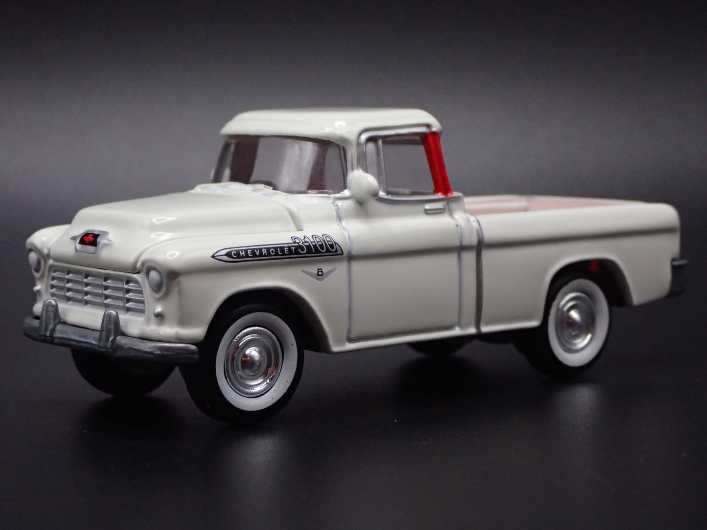 1955 55 CHEVY CHEVROLET CAMEO PICKUP TRUCK 1:64 SCALE DIORAMA DIECAST MODEL CAR