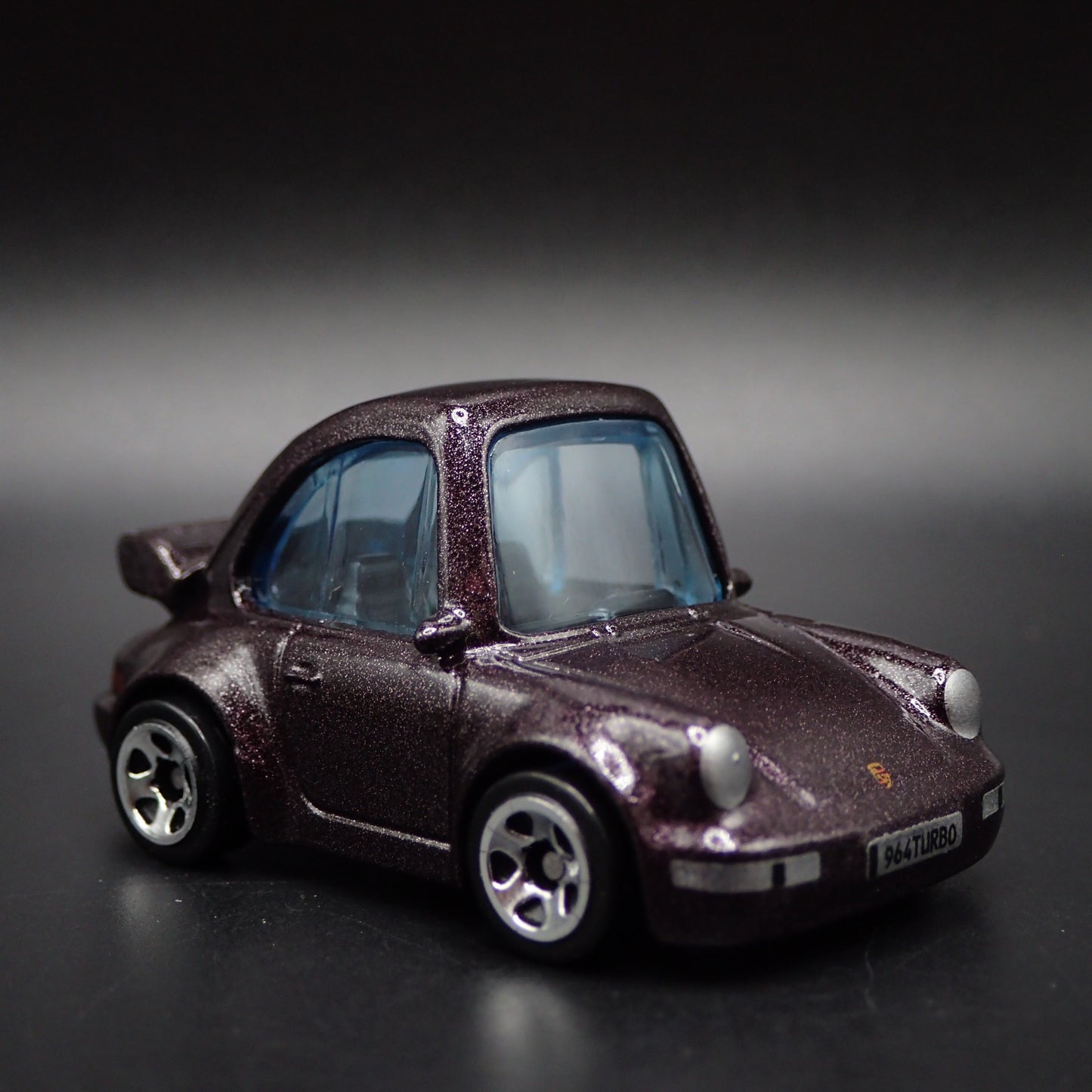 1990-1994 PORSCHE 911 TURBO 3.6 964 TOONED 1:64 SCALE DIORAMA DIECAST MODEL CAR