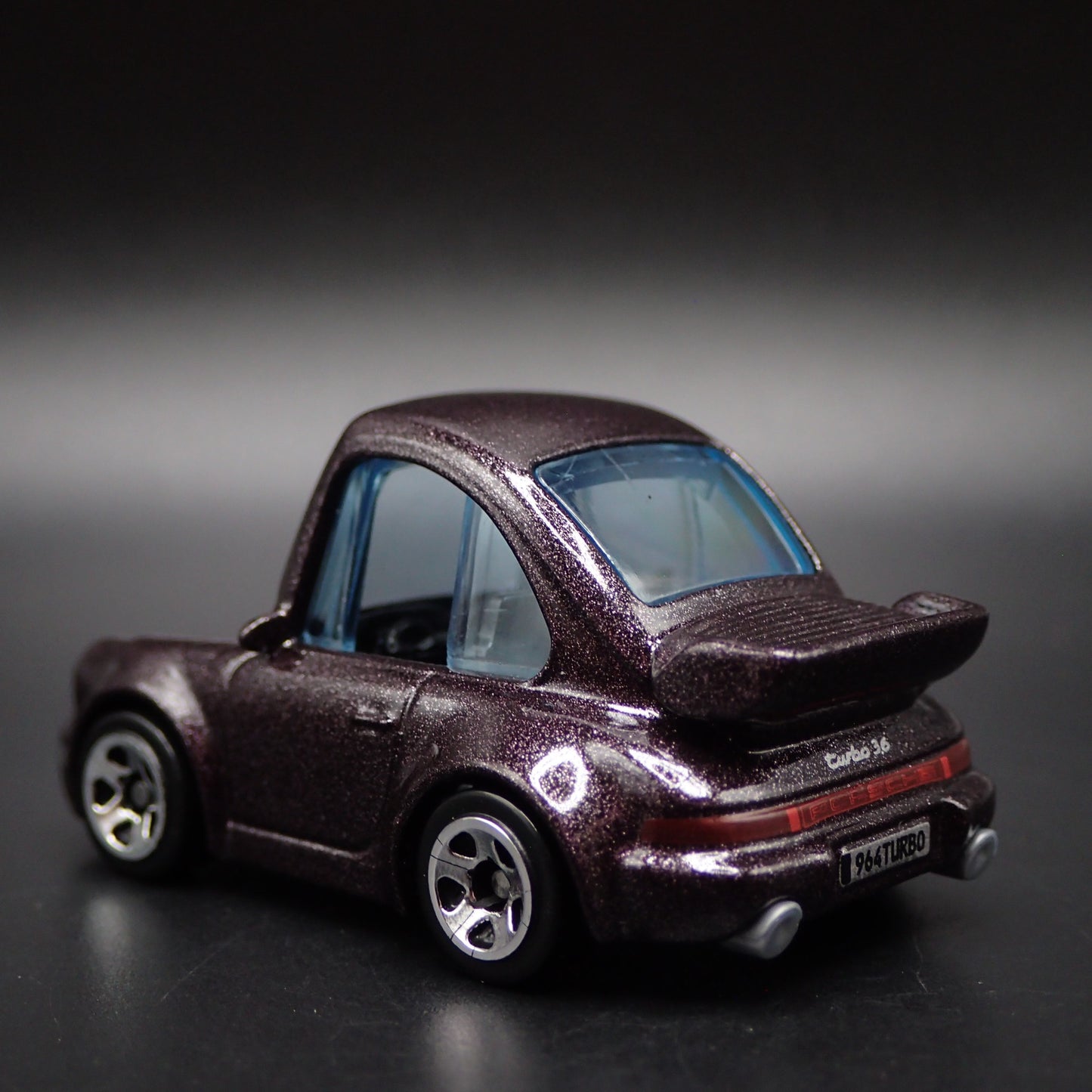 1990-1994 PORSCHE 911 TURBO 3.6 964 TOONED 1:64 SCALE DIORAMA DIECAST MODEL CAR