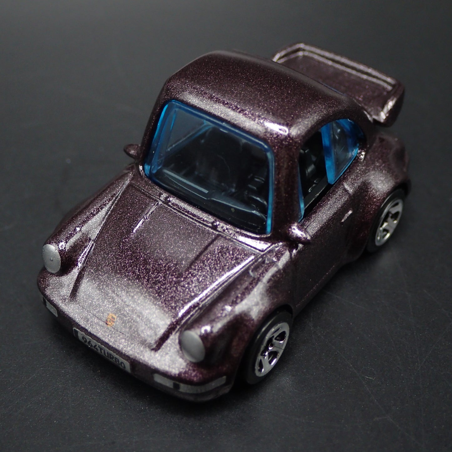 1990-1994 PORSCHE 911 TURBO 3.6 964 TOONED 1:64 SCALE DIORAMA DIECAST MODEL CAR