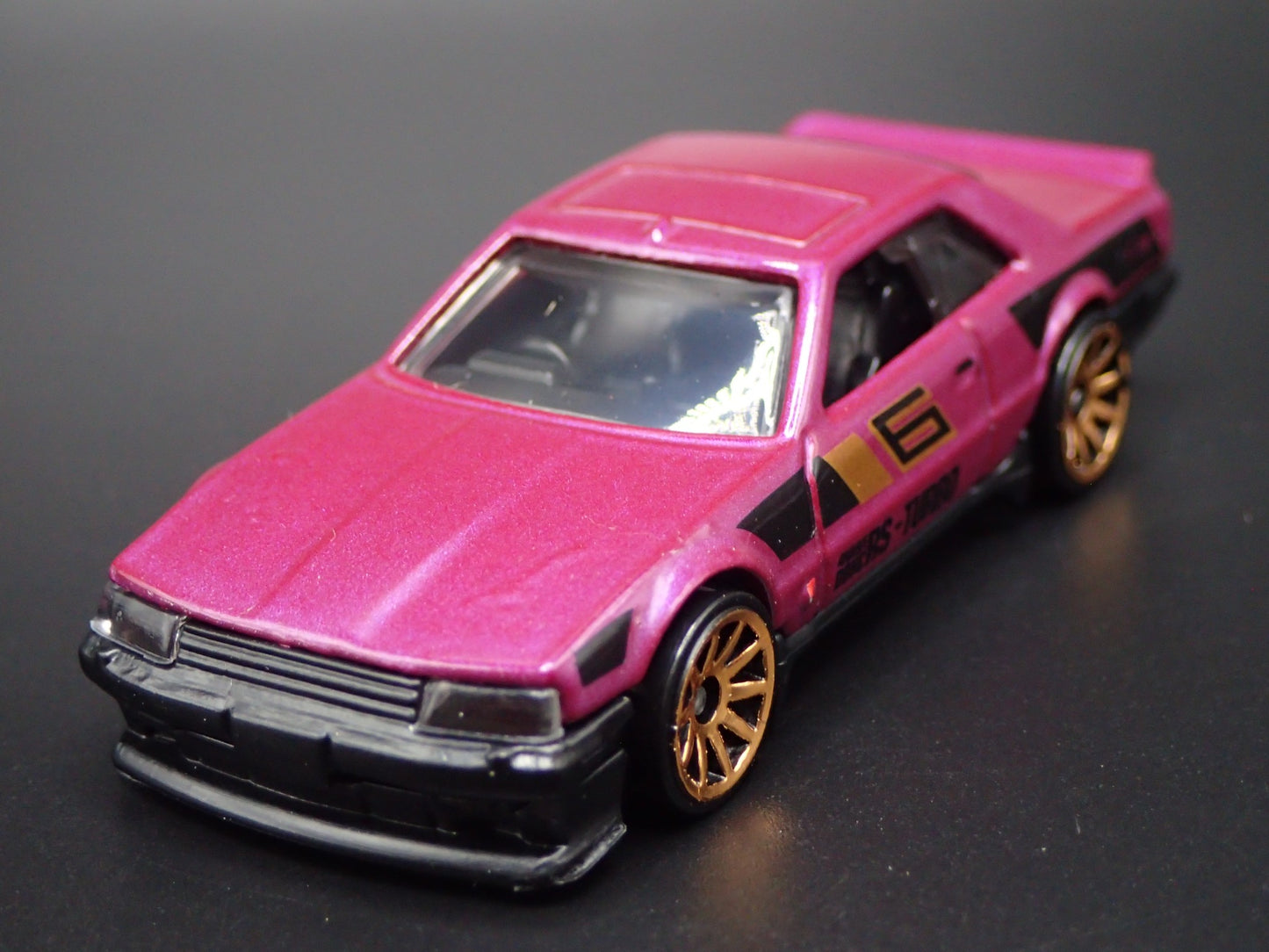 1981-1985 NISSAN SKYLINE RS KDR30 PURP 1:64 SCALE COLLECTIBLE DIECAST MODEL CAR