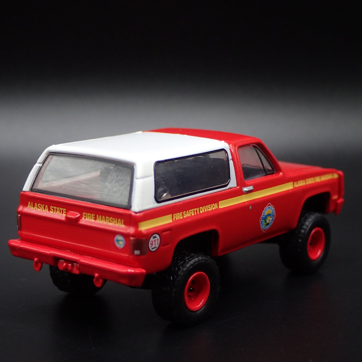 1984 CHEVY CHEVROLET BLAZER M1009 SQUAREBODY ALASAKA FIRE 1:64 DIECAST MODEL CAR