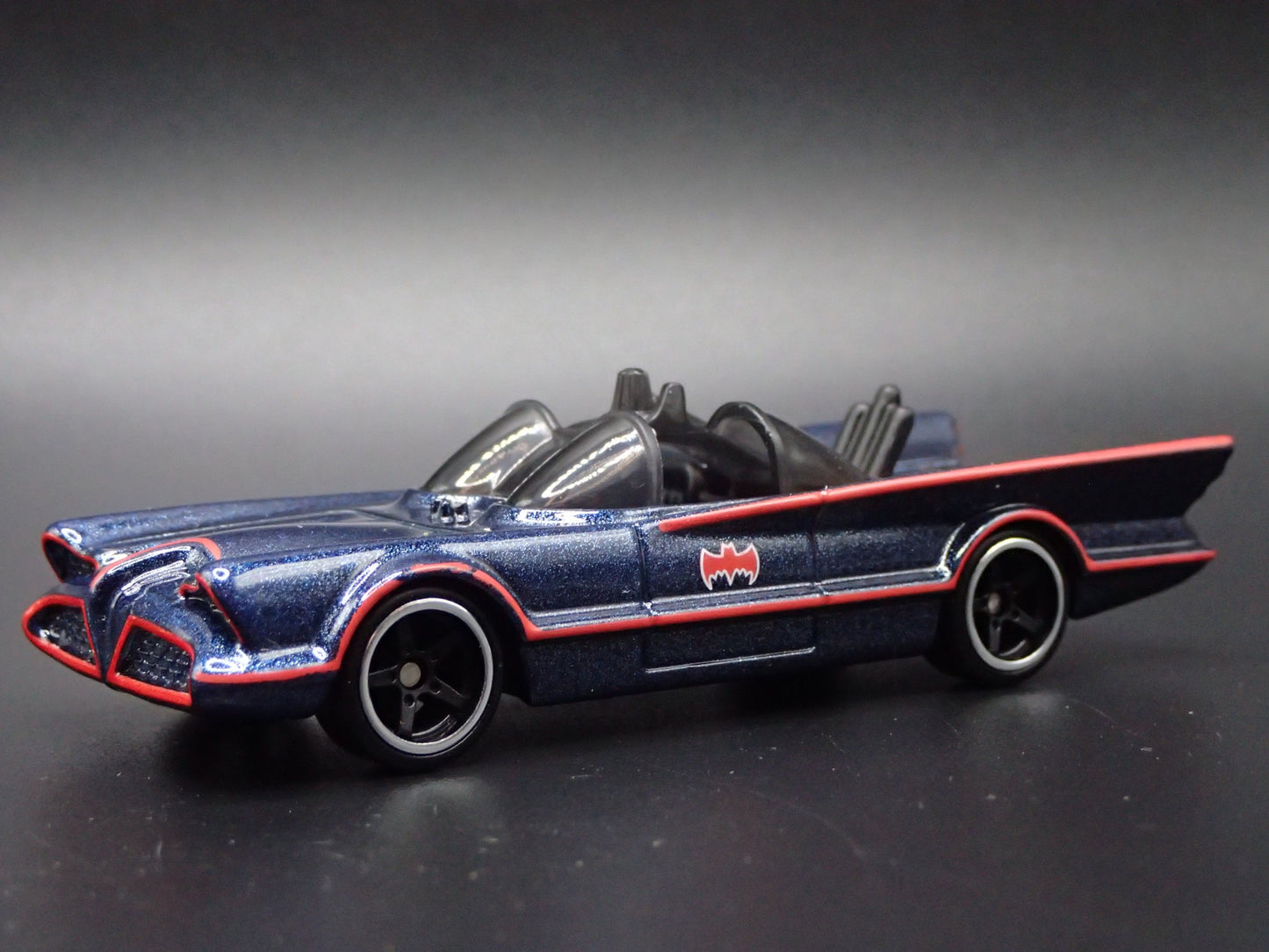 1966 66 BATMAN BATMOBILE ADAM WEST RARE 1/64 SCALE COLLECTIBLE DIECAST MODEL CAR