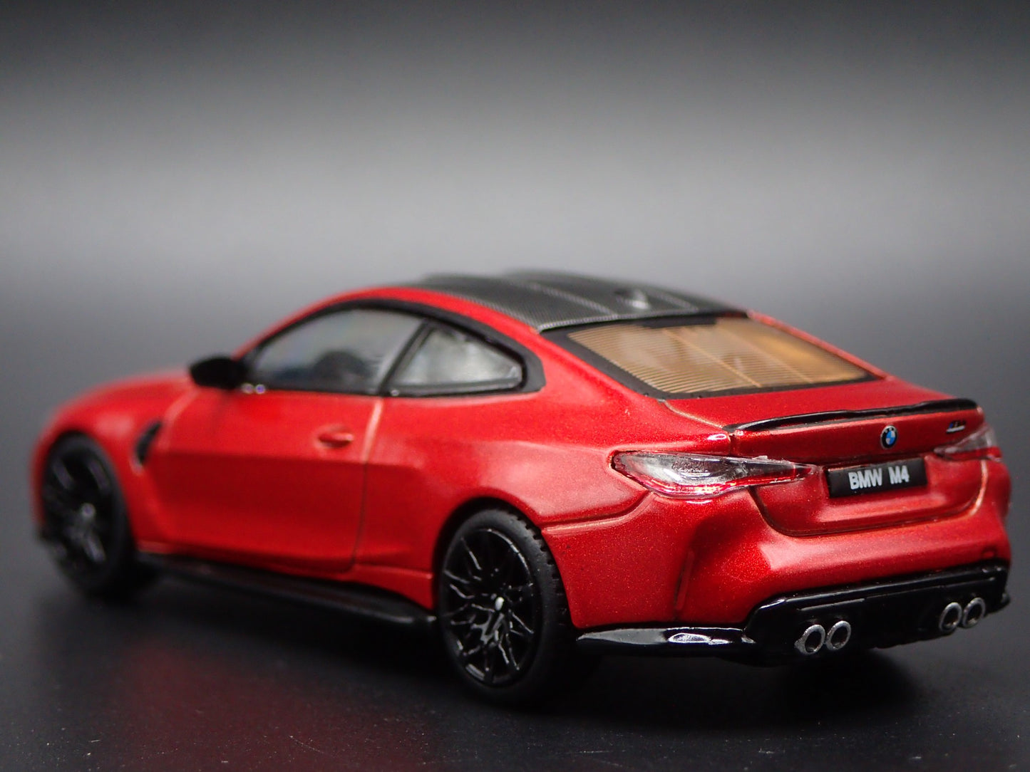 2017-2025 BMW M4 COMPETITION G82 RED 1:64 SCALE DIORAMA DIECAST MODEL CAR