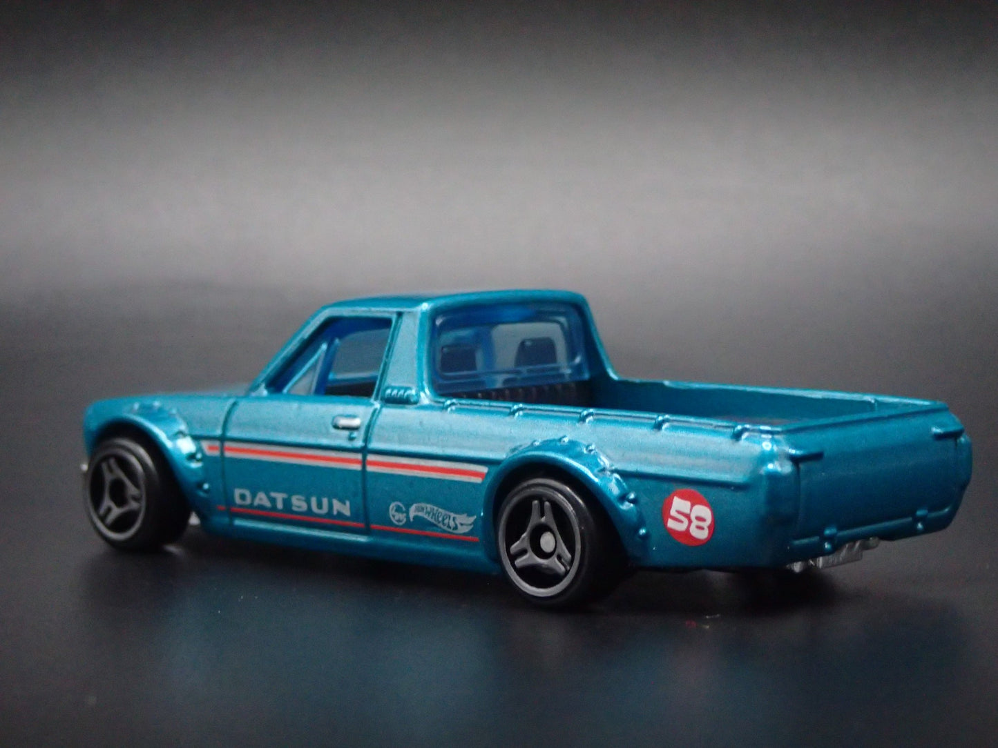 1971-1977 DATSUN SUNNY PICKUP TRUCK B120 GREEN 1:64 SCALE DIECAST MODEL CAR