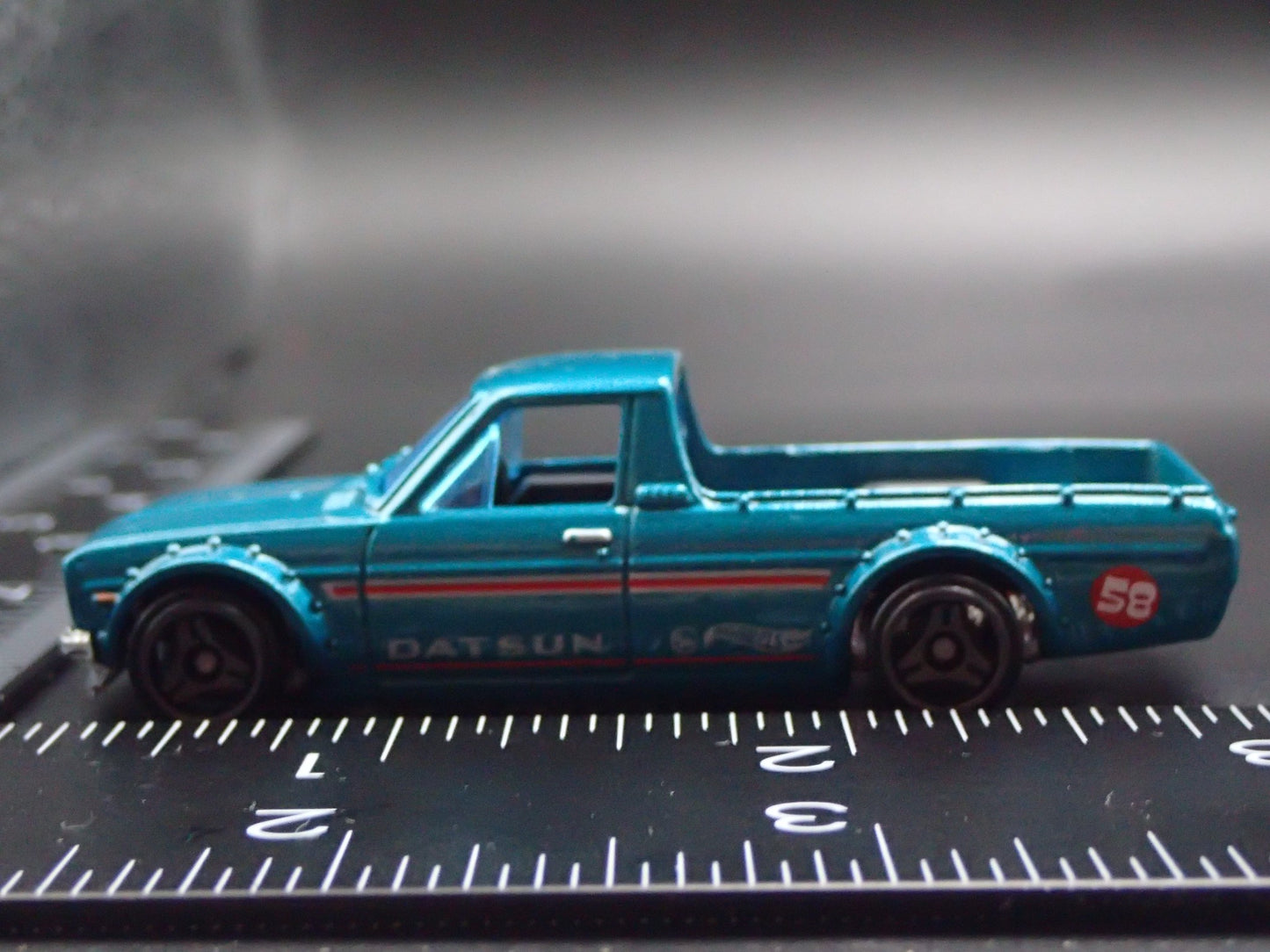 1971-1977 DATSUN SUNNY PICKUP TRUCK B120 GREEN 1:64 SCALE DIECAST MODEL CAR