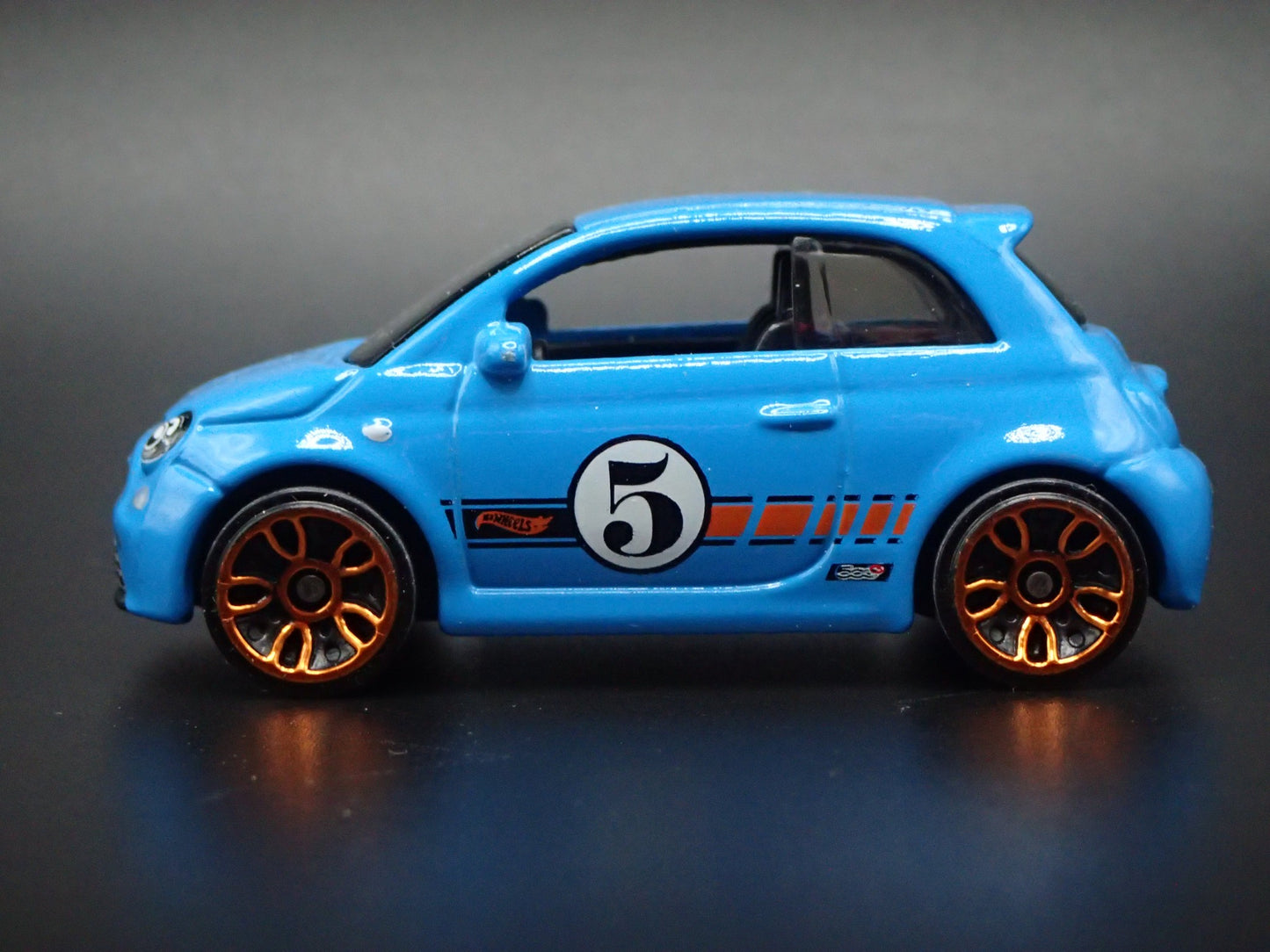 2020-2025 FIAT 500E 2 TWO DOOR BLUE 1/64 SCALE COLLECTIBLE DIECAST MODEL CAR