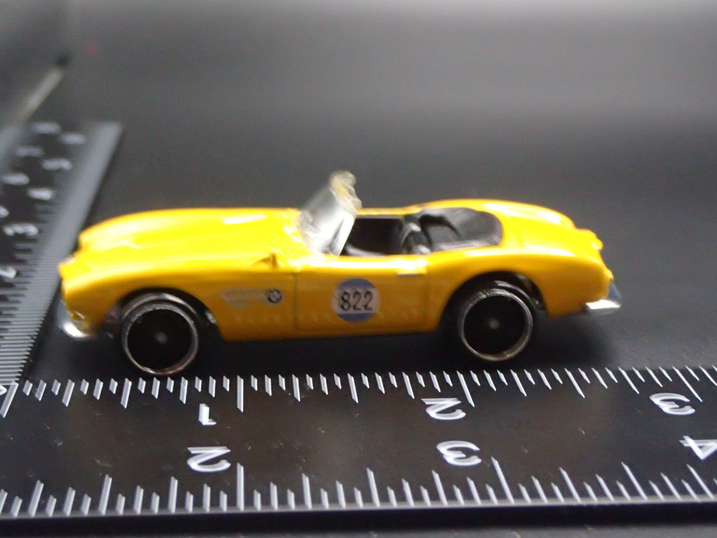 1956-1959 BMW 507 CONVERTIBLE 1:64 SCALE COLLECTIBLE DIORAMA DIECAST MODEL CAR