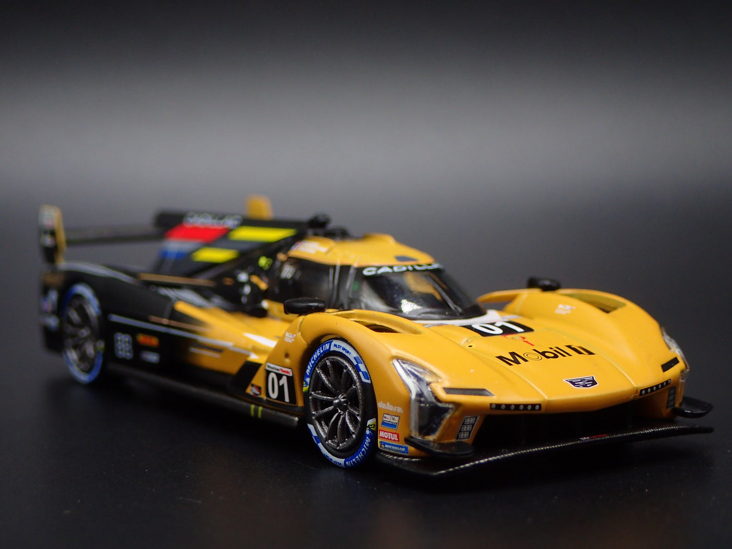 CADILLAC V SERIES R #01 2024 IMSA SEBRING 12 HRS 1:64 SCALE DIECAST MODEL CAR