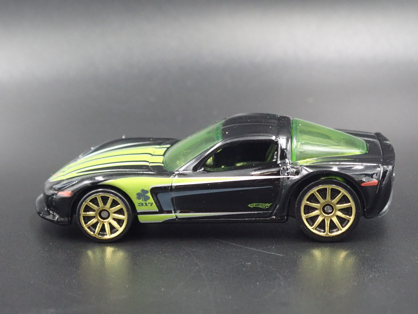 2005-2013 CHEVY CHEVROLET CORVETTE C6 RARE 1:64 SCALE DIORAMA DIECAST MODEL CAR