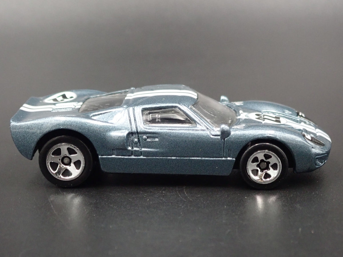 1965 65 FORD GT40 RARE 1:64 SCALE LIMITED COLLECTIBLE DIORAMA DIECAST MODEL CAR-Burning Rubber Toy Company