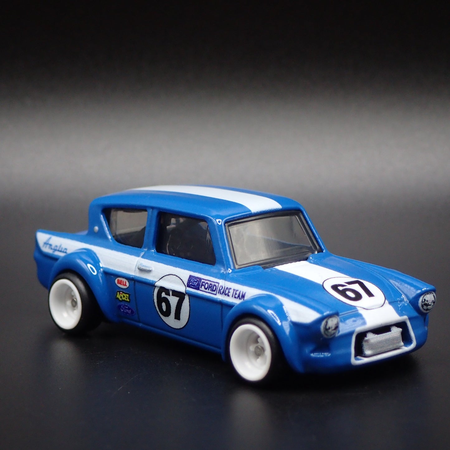 1967 67 FORD ANGLIA RACE CAR 1:64 SCALE COLLECTIBLE DIORAMA DIECAST MODEL CAR