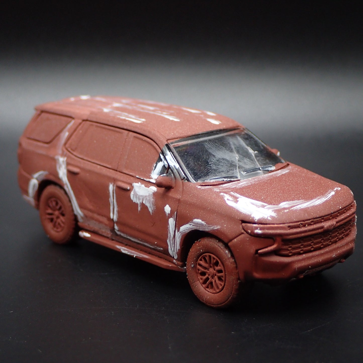 2021-2025 CHEVY CHEVROLET TAHOE OFFROAD ABANDONED 1:64 SCALE DIECAST MODEL CAR