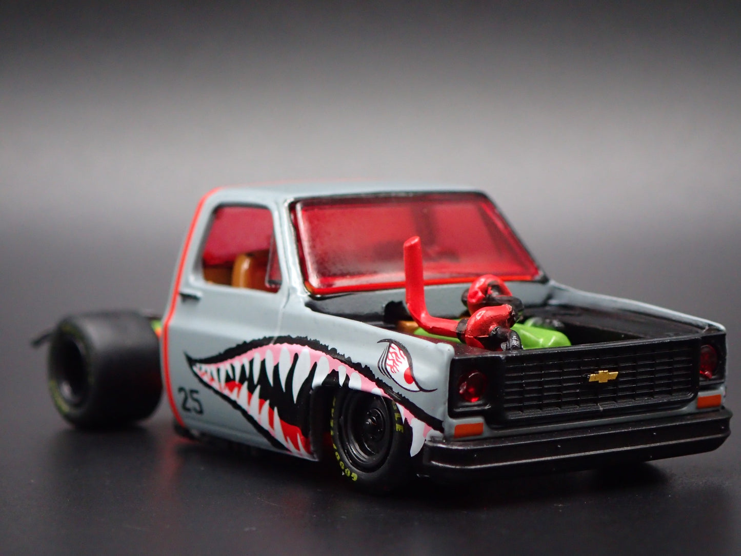 1973 73 CHEVY CHEVROLET SUPER 10 SQUARE BODY TRUCK 1:64 SCALE DIECAST MODEL CAR