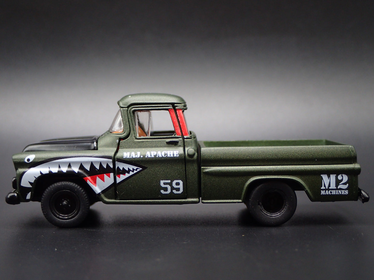 1959 59 CHEVY CHEVROLET APACHE FLEETLINE TRUCK 1:64 SCALE DIECAST MODEL CAR