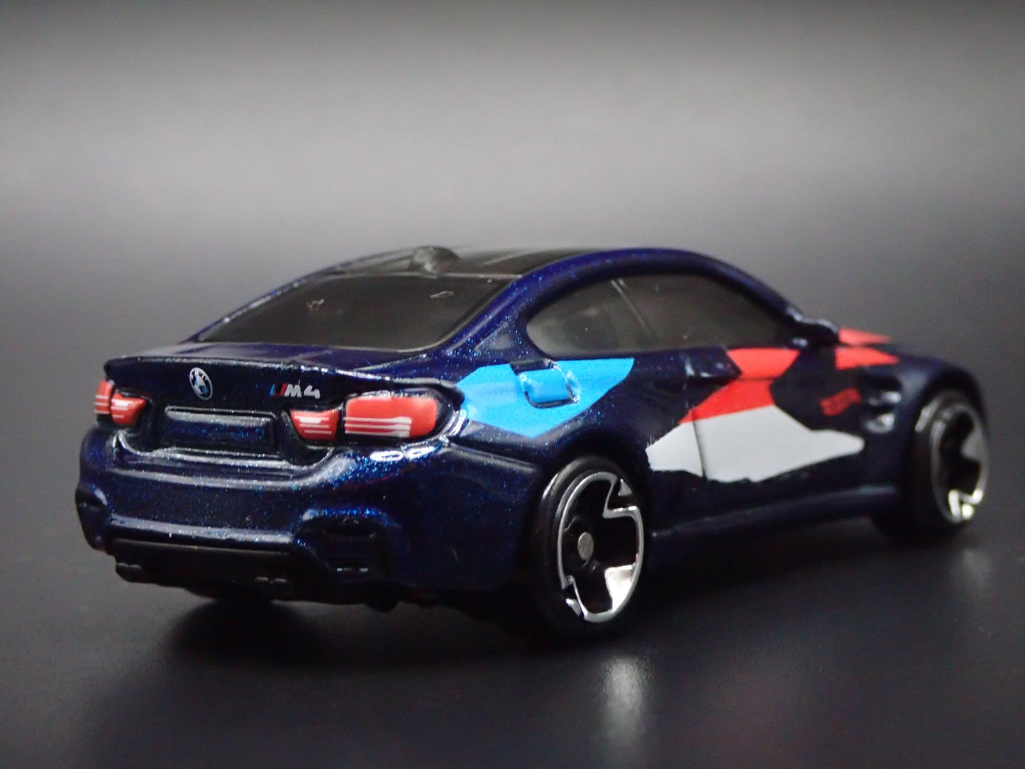 2014-2020 BMW M4 F82 COUPE BLUE 1:64 SCALE COLLECTIBLE DIECAST MODEL CAR