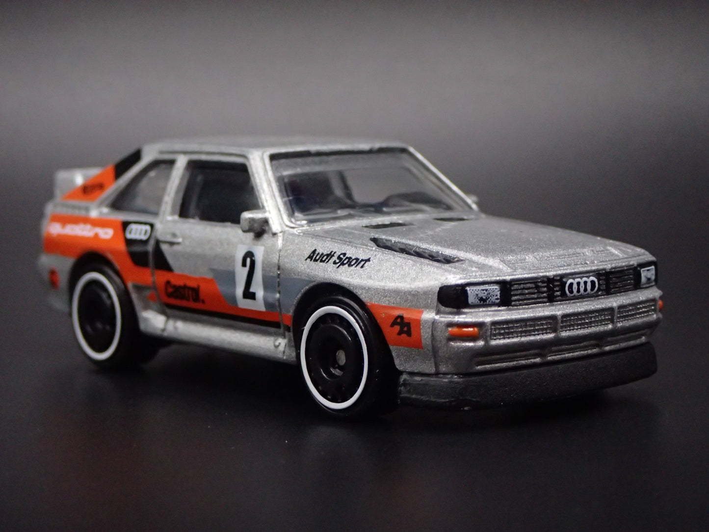 1980-1991 AUDI SPORT QUATTRO SILVER 1:64 SCALE COLLECTIBLE DIECAST MODEL CAR