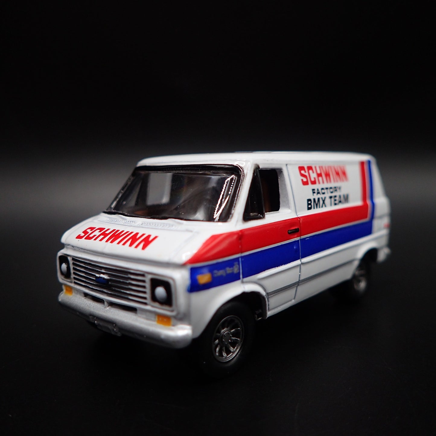 1971-1995 CHEVY CHEVROLET G20 VAN SCHWINN BMX TEAM 1:64 SCALE DIECAST MODEL CAR