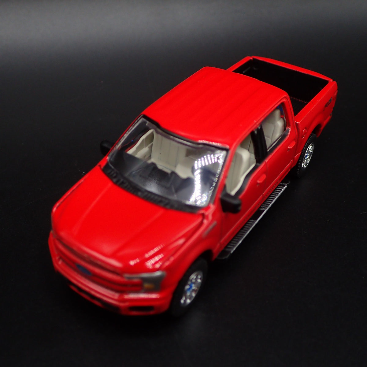 2015 - 2020 FORD F150 PICKUP TRUCK RARE 1:64 SCALE DIORAMA DIECAST MODEL CAR-Burning Rubber Toy Company