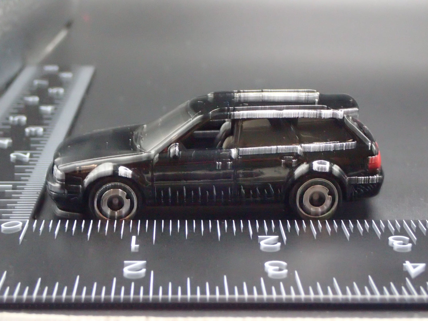 1994-1995 AUDI AVANT RS2 STATION WAGON BLK 1/64 SCALE DIORAMA DIECAST MODEL CAR