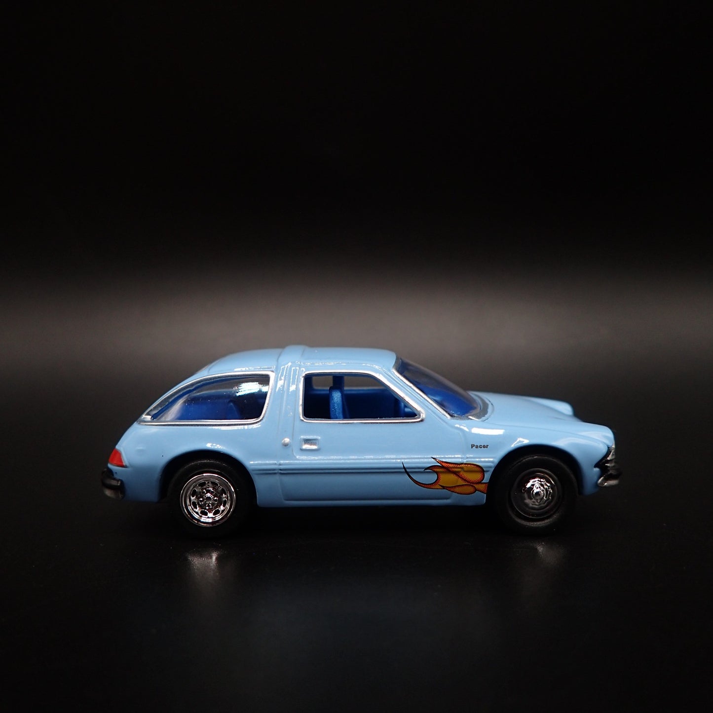1976 76 AMC PACER WAYNES WORLD MIRTHMOBILE 1:64 SCALE DIORAMA DIECAST MODEL CAR
