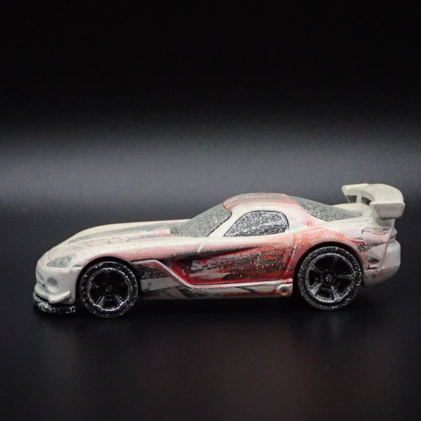 2008-2010 DODGE VIPER SRT10 ACR SPEED HUNTERS RACED 1/64 SCALE DIECAST MODEL CAR