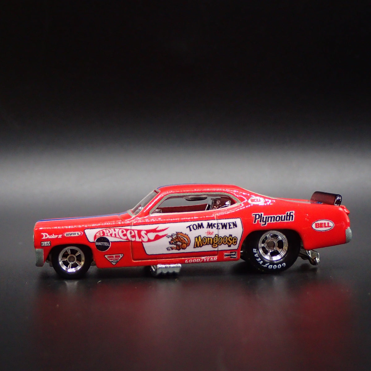 1972 PLYMOUTH DUSTER TOM MCEWEN MONGOOSE HOT WHEELS 1/64 SCALE DIECAST MODEL CAR-Burning Rubber Toy Company