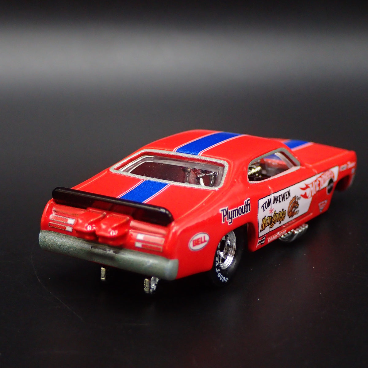 1972 PLYMOUTH DUSTER TOM MCEWEN MONGOOSE HOT WHEELS 1/64 SCALE DIECAST MODEL CAR-Burning Rubber Toy Company