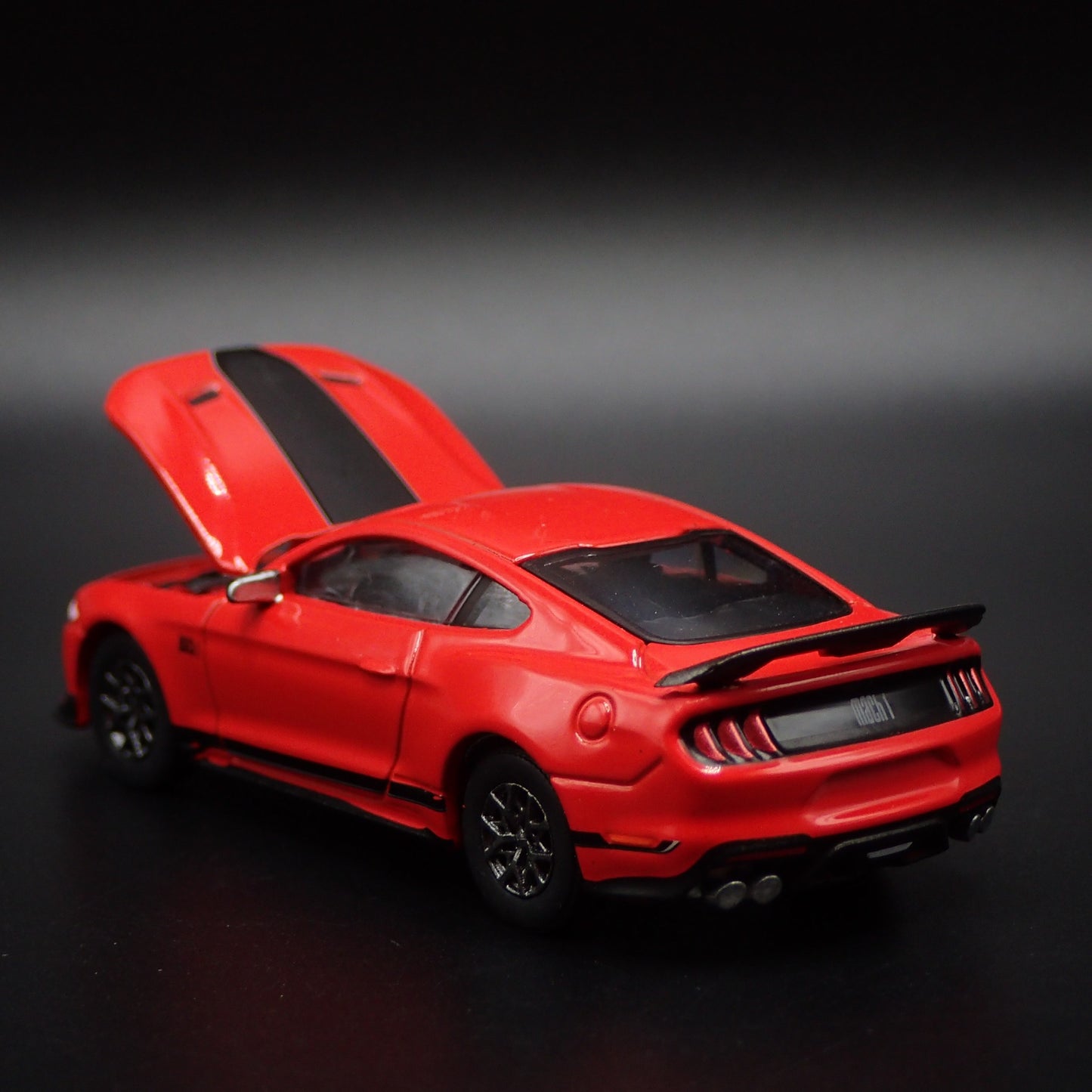 2021-2023 FORD MUSTANG MACH 1 1/64 SCALE COLLECTIBLE DIORAMA DIECAST MODEL CAR
