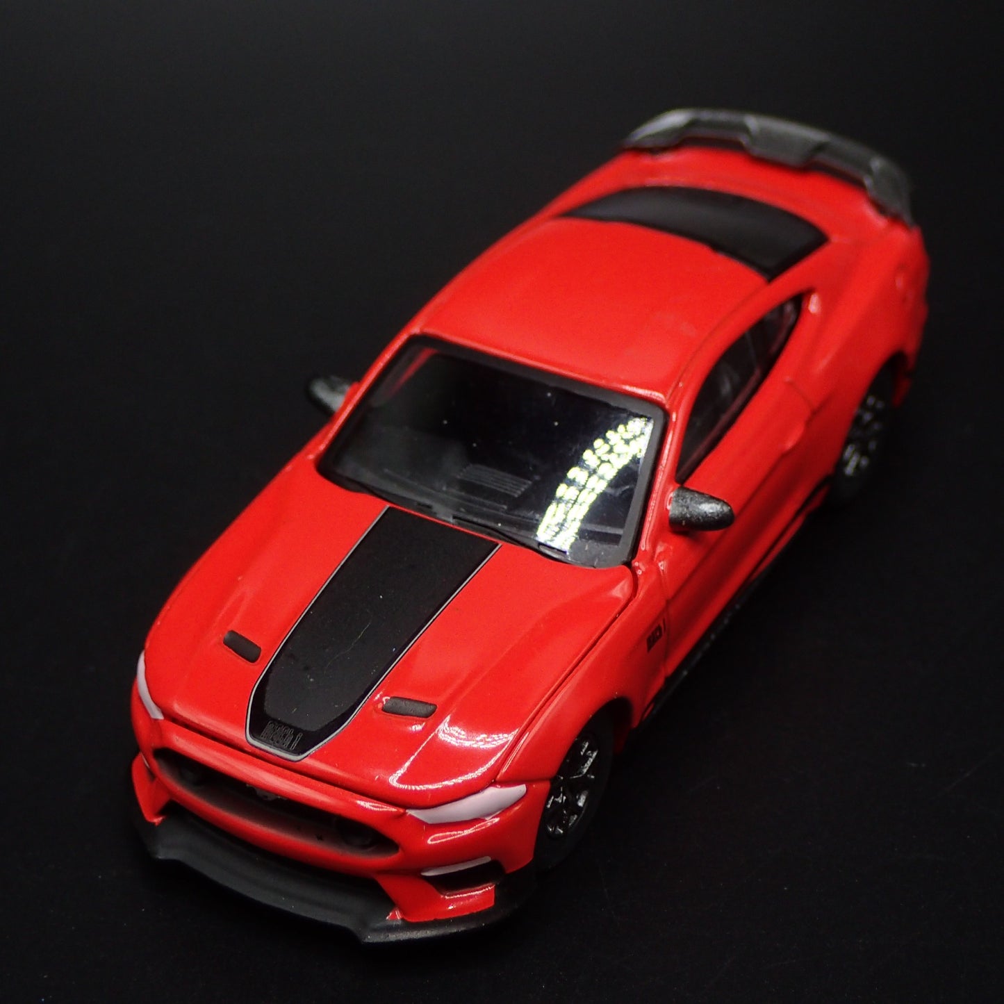 2021-2023 FORD MUSTANG MACH 1 1/64 SCALE COLLECTIBLE DIORAMA DIECAST MODEL CAR