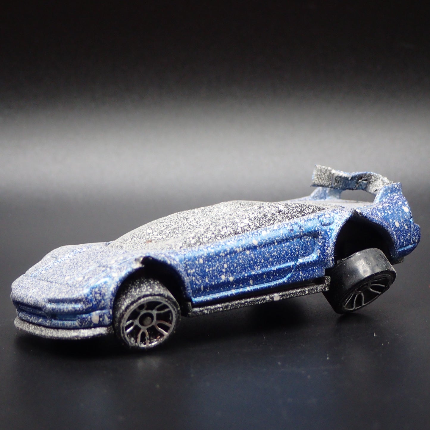 1990-2005 ACURA NSX SUPER CAR WRECKED ABANDONED 1:64 SCALE DIECAST MODEL CAR