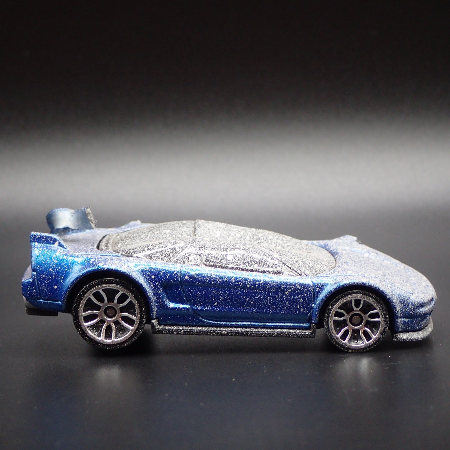 1990-2005 ACURA NSX SUPER CAR WRECKED ABANDONED 1:64 SCALE DIECAST MODEL CAR