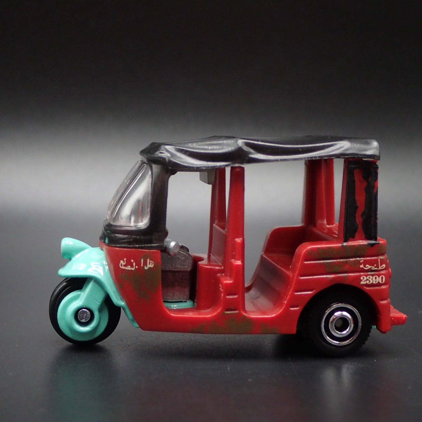 TANGIERS TUK-TUK TAXI INDIANA JONES 1/64 SCALE COLLECTIBLE DIECAST MODEL CAR