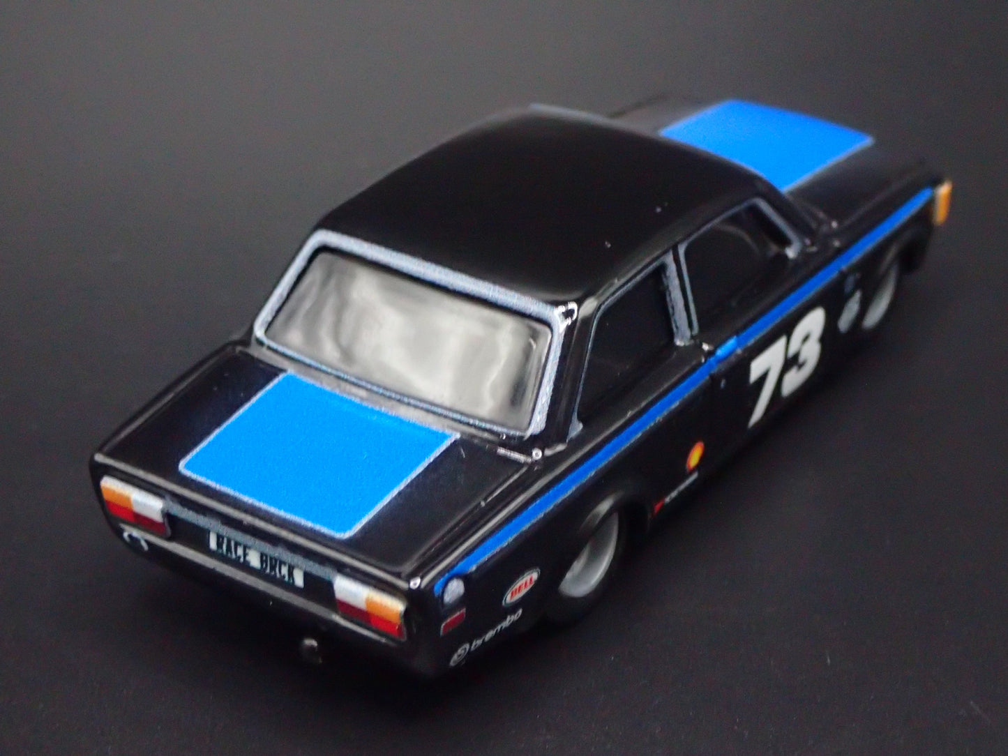 1973 73 VOLVO 142 GL 2 TWO DOOR BLACK RARE 1:64 SCALE DIORAMA DIECAST MODEL CAR