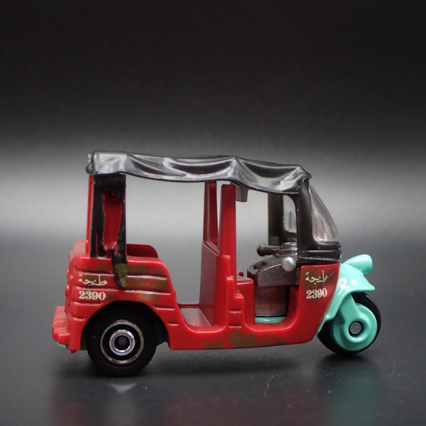 TANGIERS TUK-TUK TAXI INDIANA JONES 1/64 SCALE COLLECTIBLE DIECAST MODEL CAR