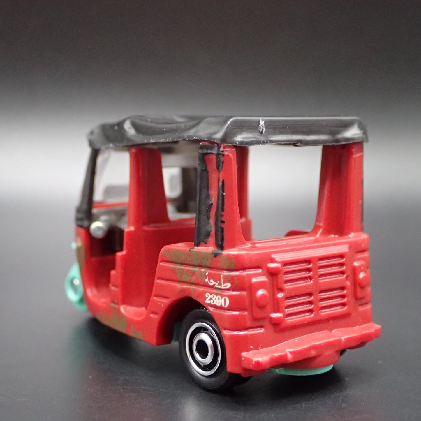 TANGIERS TUK-TUK TAXI INDIANA JONES 1/64 SCALE COLLECTIBLE DIECAST MODEL CAR