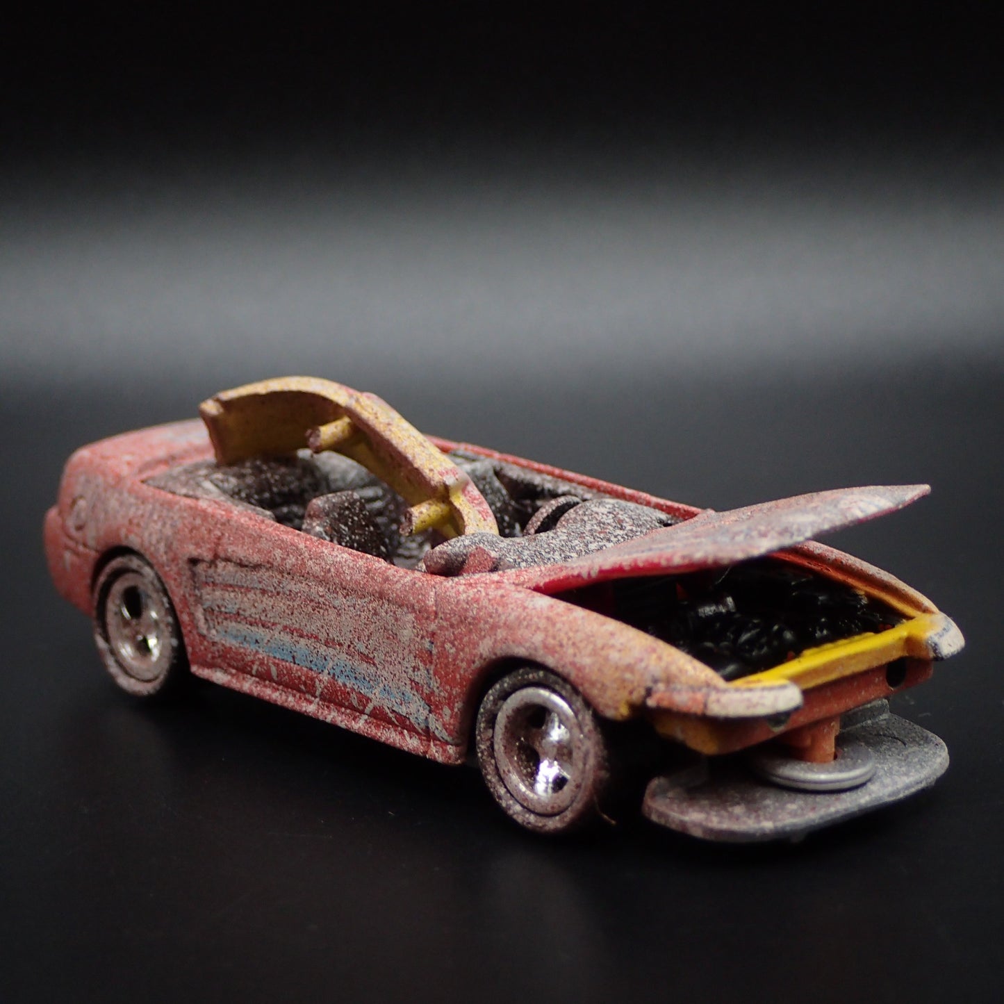 1999-2004 FORD MUSTANG GT BRTC BARN FIND 1:64 SCALE DIORAMA DIECAST MODEL CAR