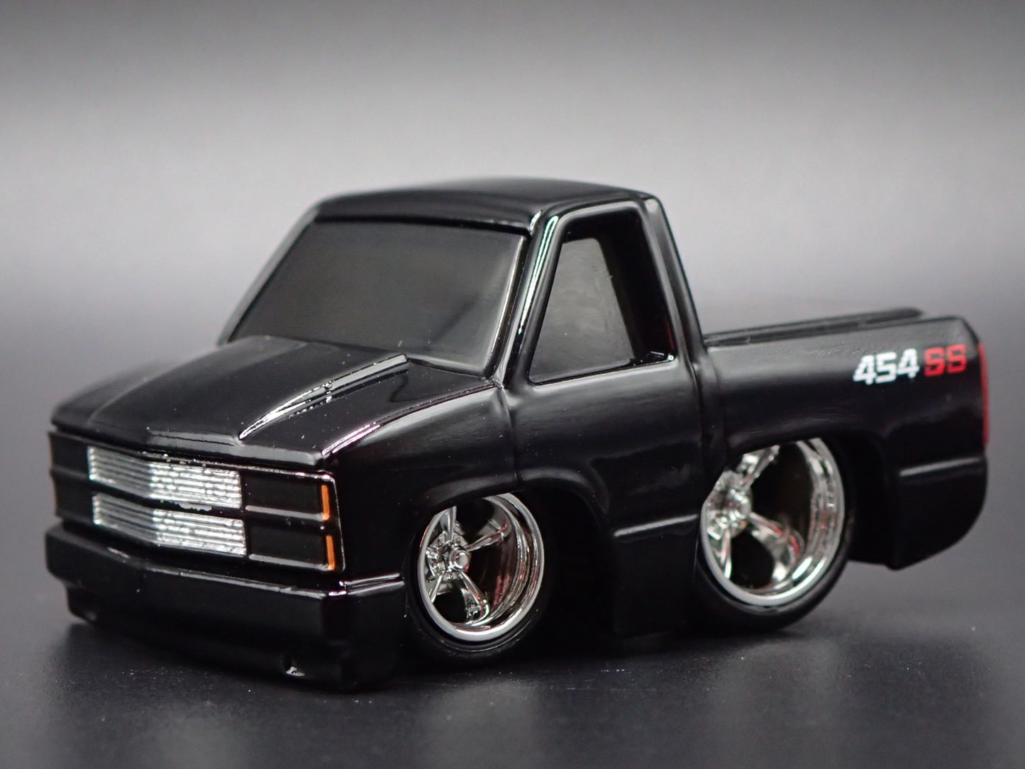1990 90 CHEVY CHEVROLET SS 454 PICKUP TRUCK OBS 1:64 SCALE DIECAST MODEL CAR
