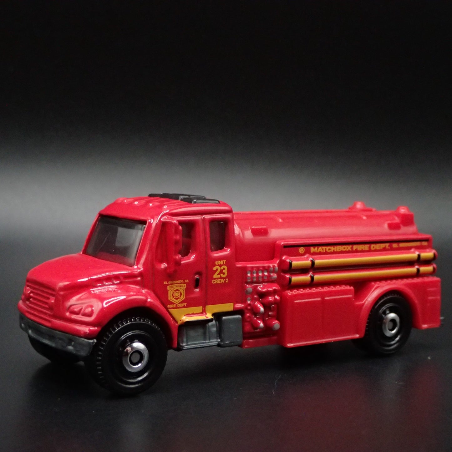 FREIGHTLINER M2 106 FIRE TRUCK EL SEGUNDO FIRE DEPT 1:64 MB SCALE DIECAST MODEL