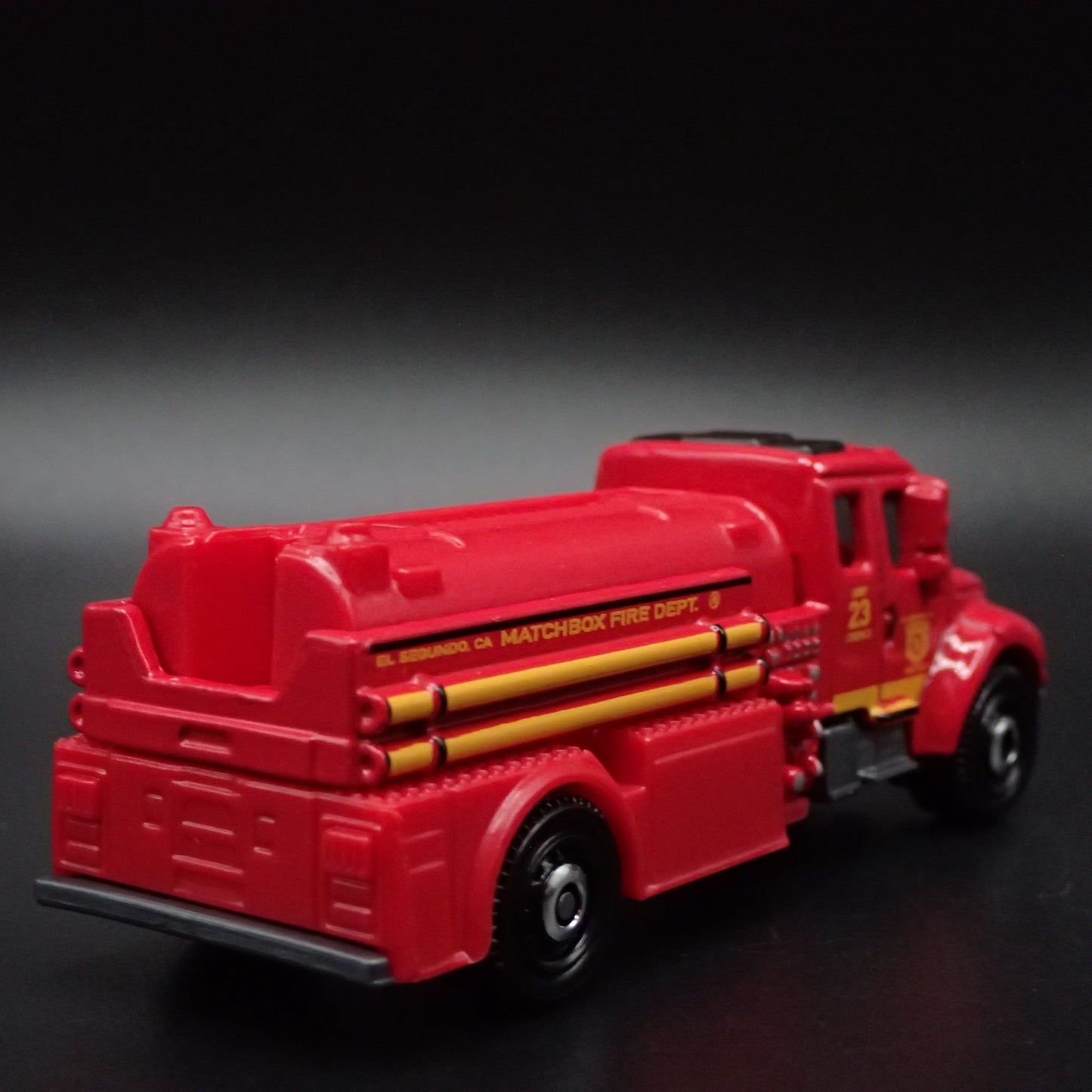 FREIGHTLINER M2 106 FIRE TRUCK EL SEGUNDO FIRE DEPT 1:64 MB SCALE DIECAST MODEL