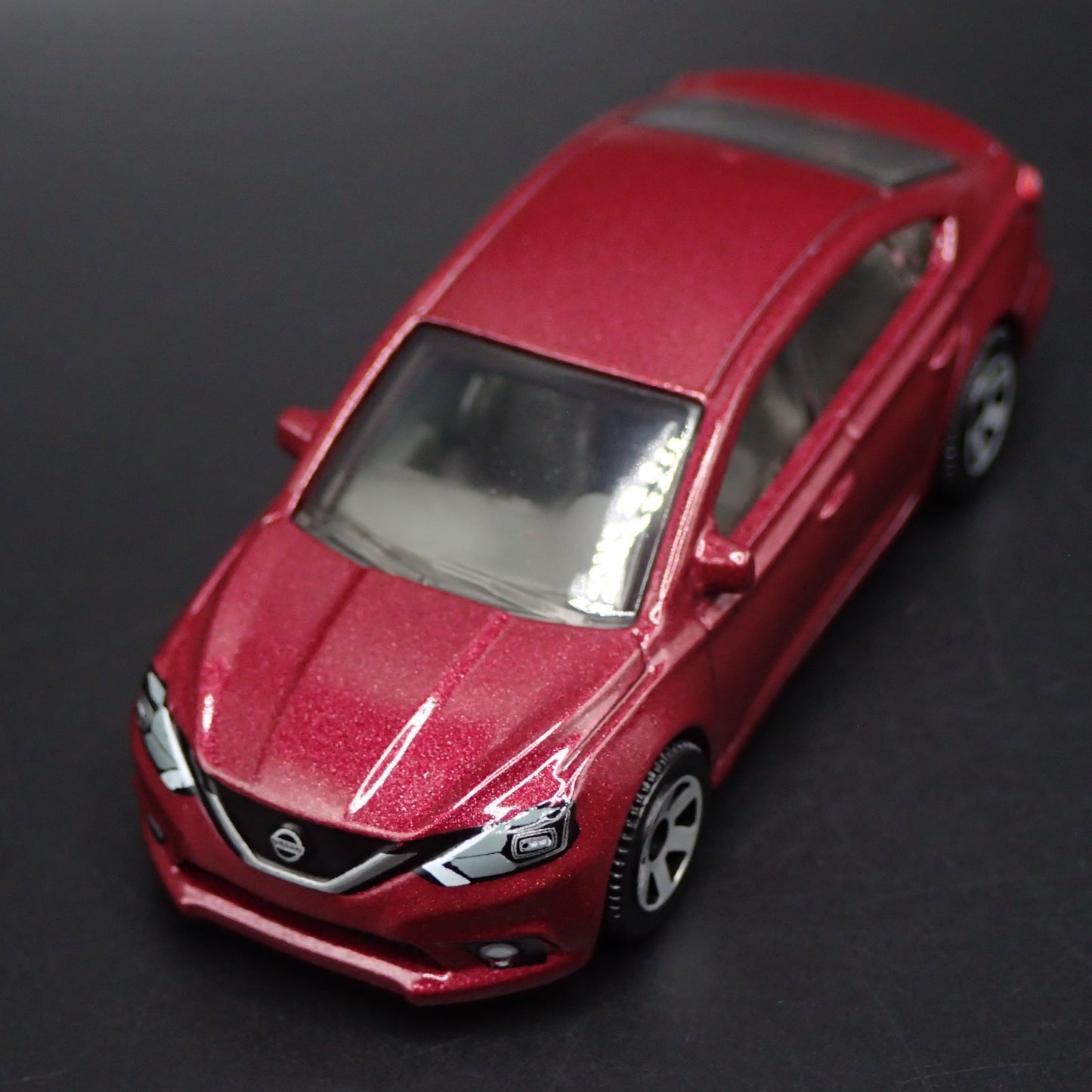 2013-2019 NISSAN SENTRA 4 DOOR 1:64 SCALE COLLECTIBLE DIORAMA DIECAST MODEL CAR