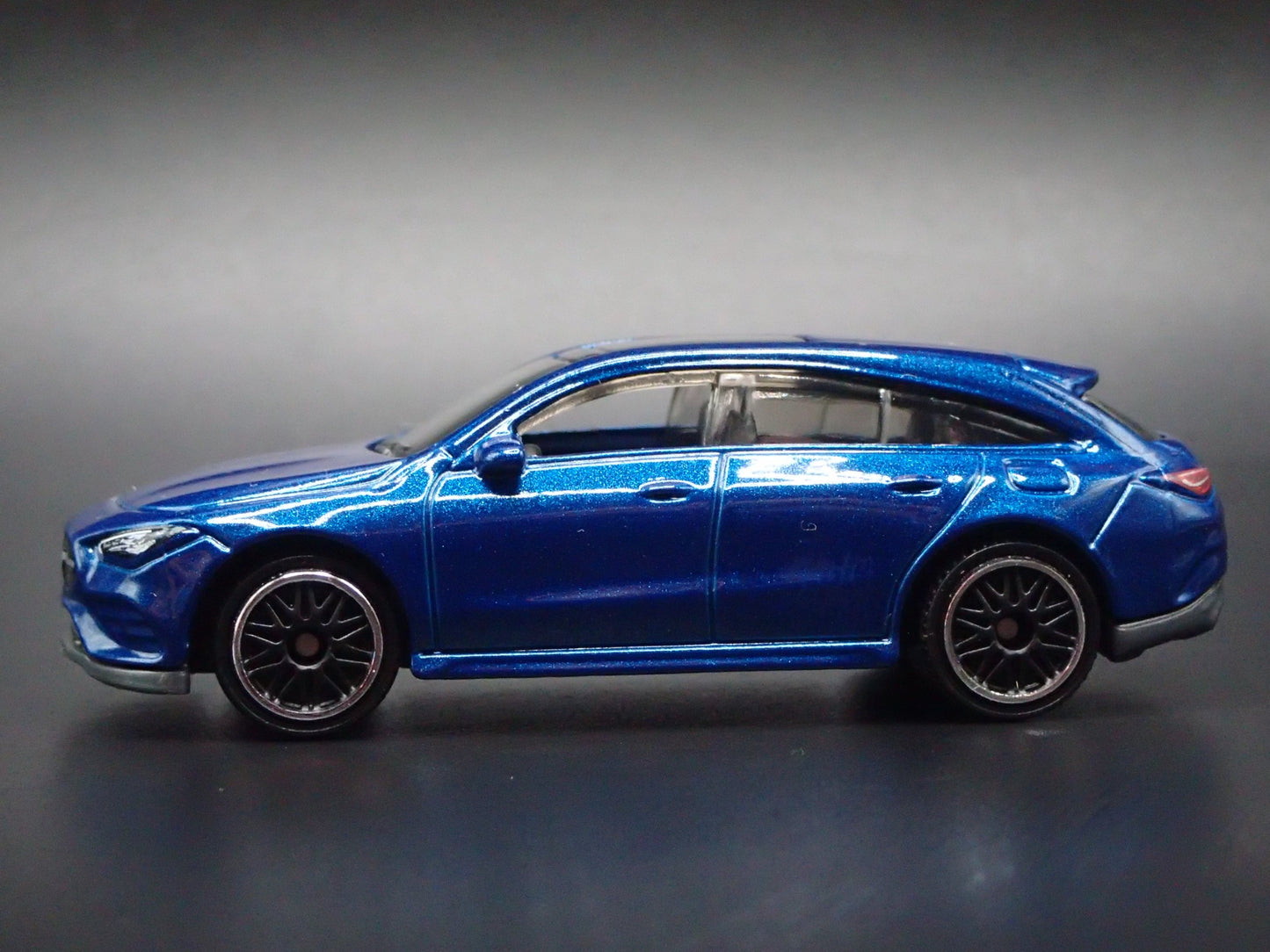 2019-2025 MERCEDES-BENZ CLA SHOOTING BRAKE WAGON 1:64 SCALE DIECAST MODEL CAR