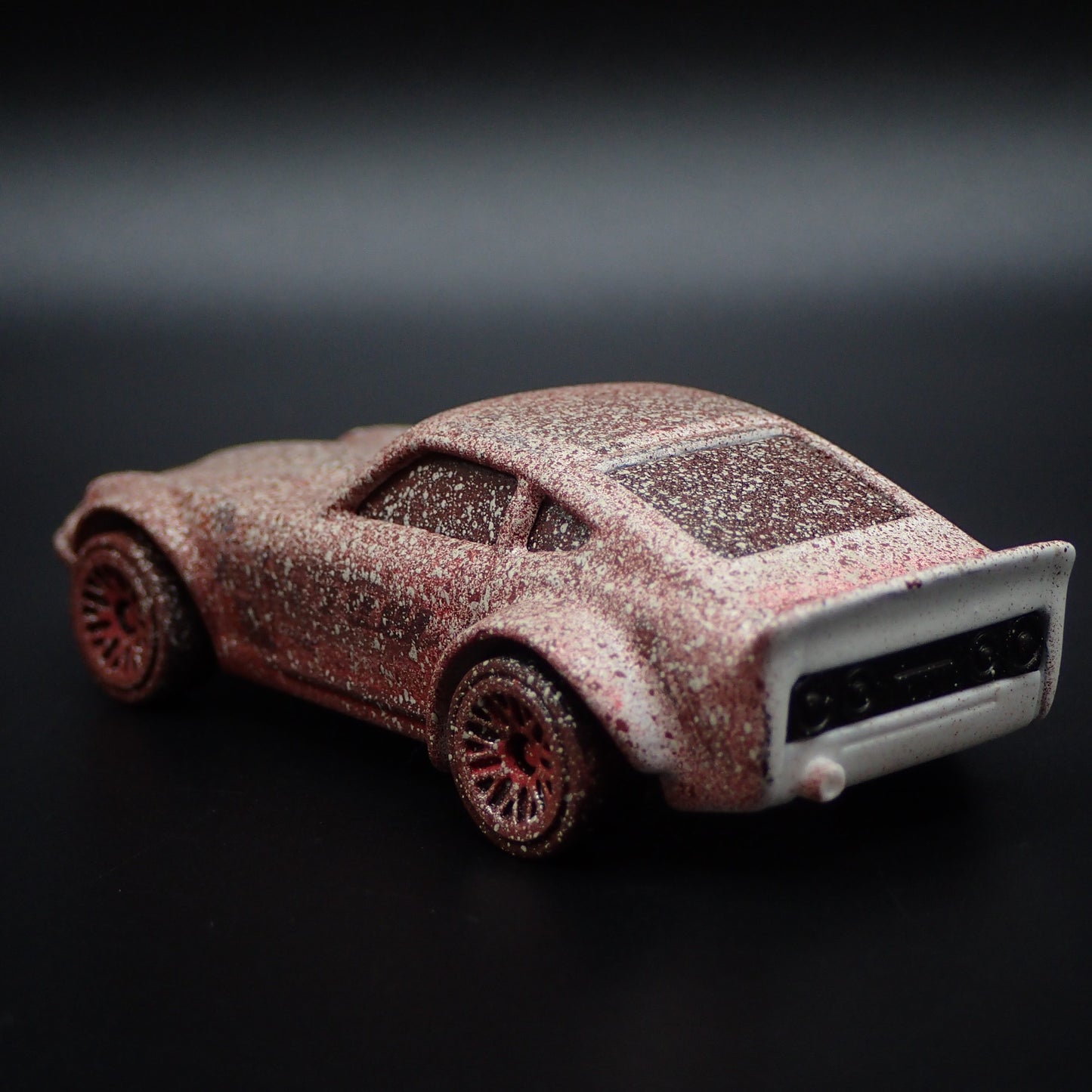 1970-1973 NISSAN FAIRLADY Z 240Z GREDDY BARN FIND 1/64 SCALE DIECAST MODEL CAR