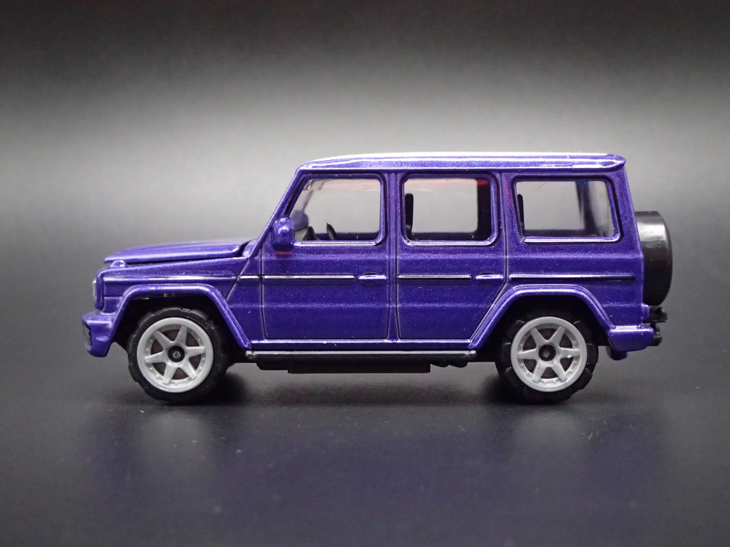 1991-2018 MERCEDES BENZ G 550 G WAGON PURPLE 1:64 SCALE DIECAST MODEL CAR