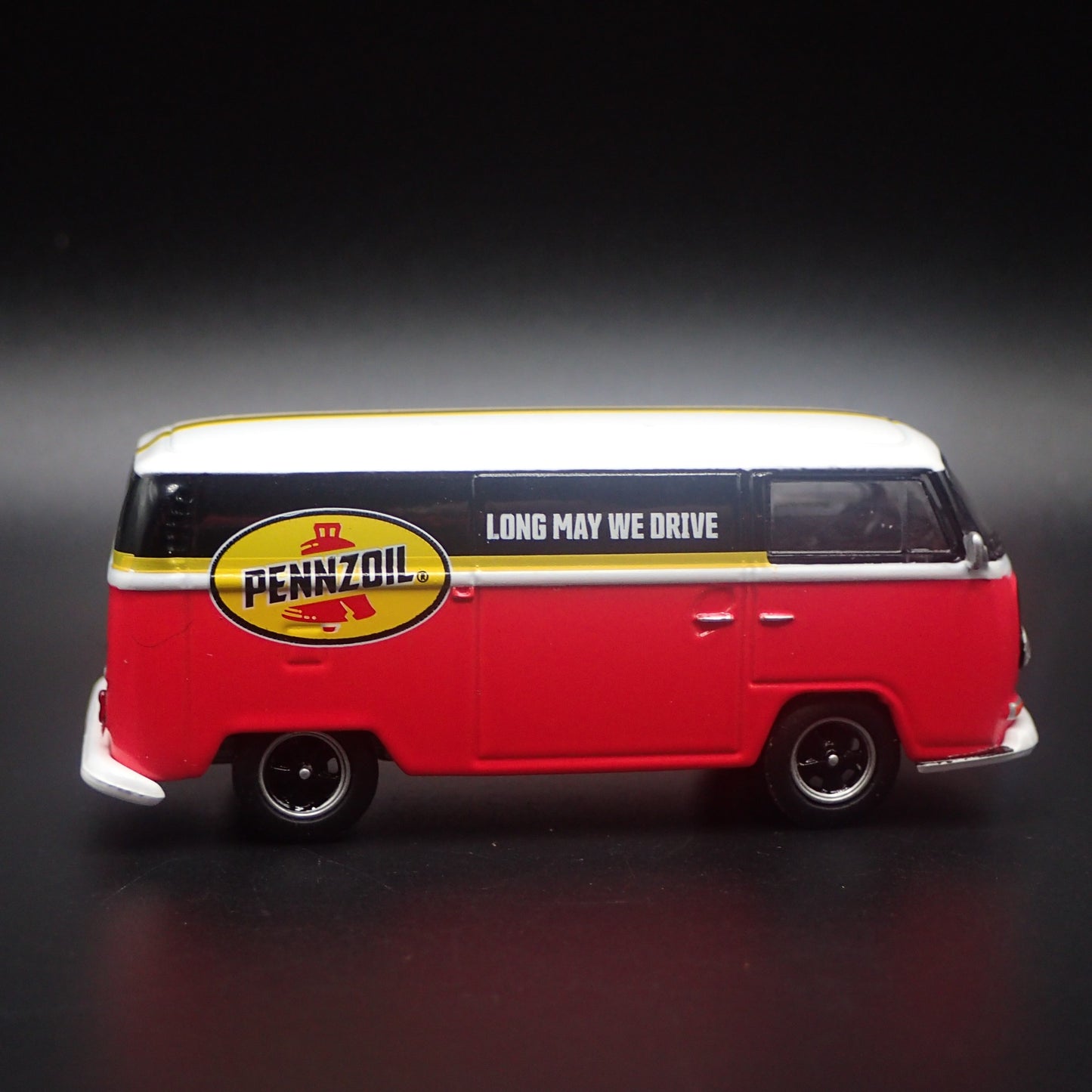 1967-1979 VW VOLKSWAGEN TYPE 2 T2 PANEL VAN PENNZOIL 1/64 SCALE DIECAST MODEL