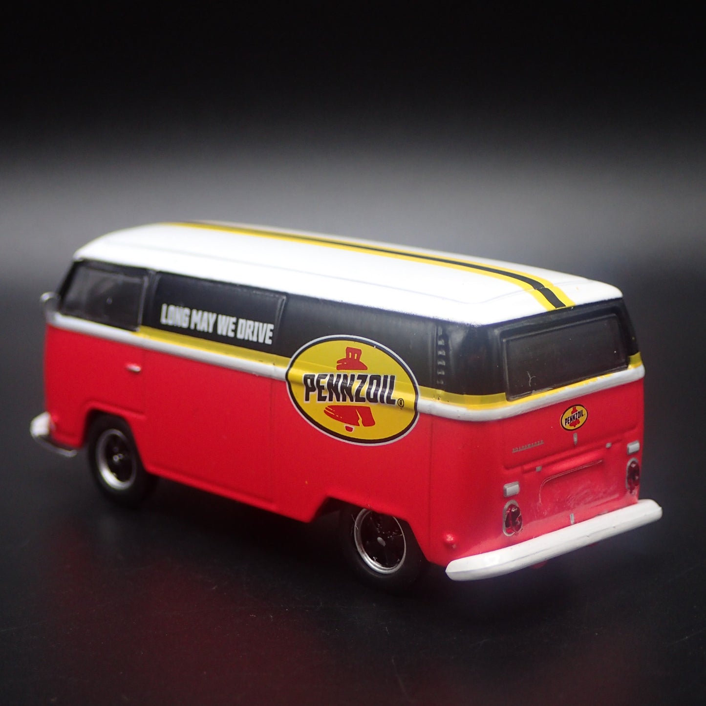 1967-1979 VW VOLKSWAGEN TYPE 2 T2 PANEL VAN PENNZOIL 1/64 SCALE DIECAST MODEL