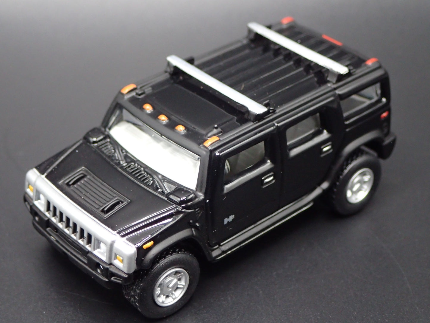 2003-2009 HUMMER H2 SUV BLACK 1:64 SCALE COLLECTIBLE DIORAMA DIECAST MODEL CAR