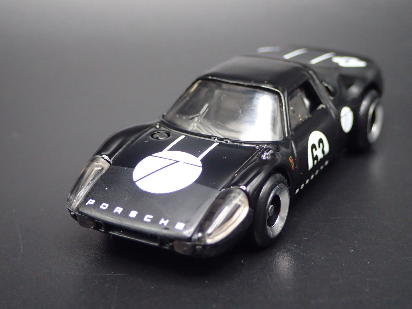 1964-1965 PORSCHE 904 CARRERA GTS RACE CAR 1:64 SCALE DIORAMA DIECAST MODEL CAR