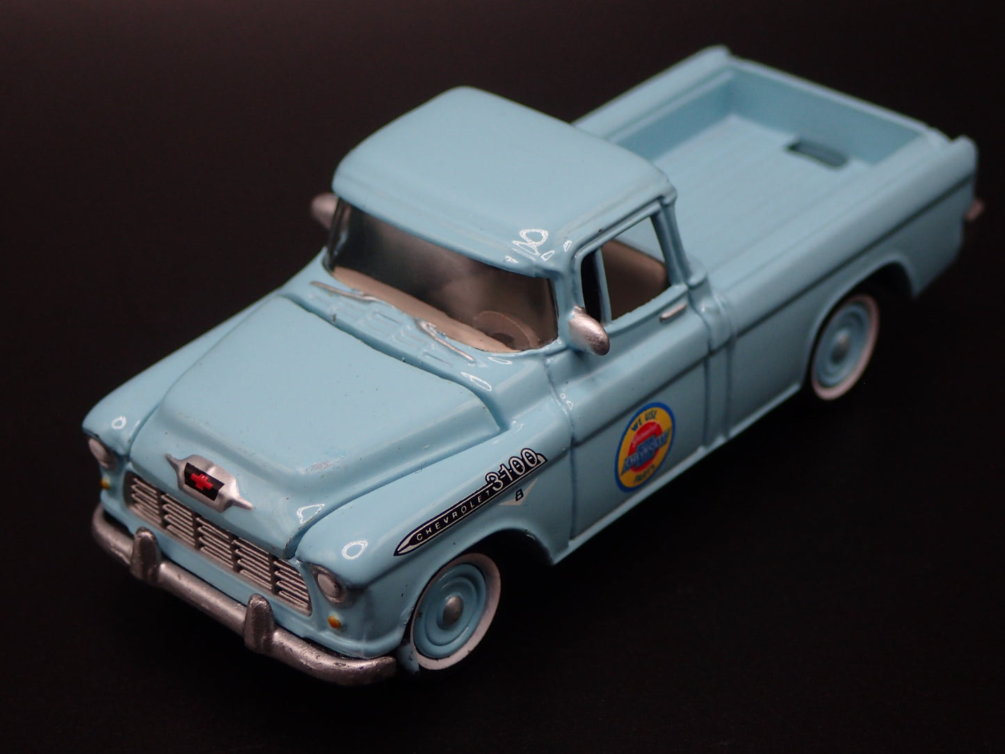 1955 55 CHEVY CHEVROLET CAMEO PICKUP TRUCK 1:64 SCALE DIORAMA DIECAST MODEL CAR