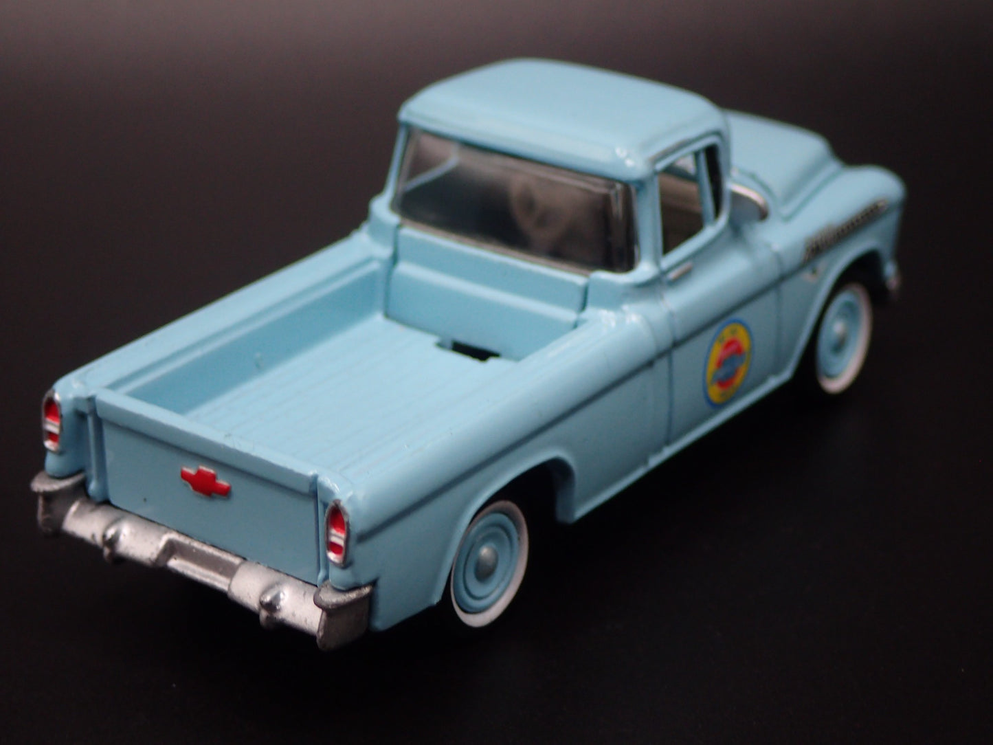 1955 55 CHEVY CHEVROLET CAMEO PICKUP TRUCK 1:64 SCALE DIORAMA DIECAST MODEL CAR